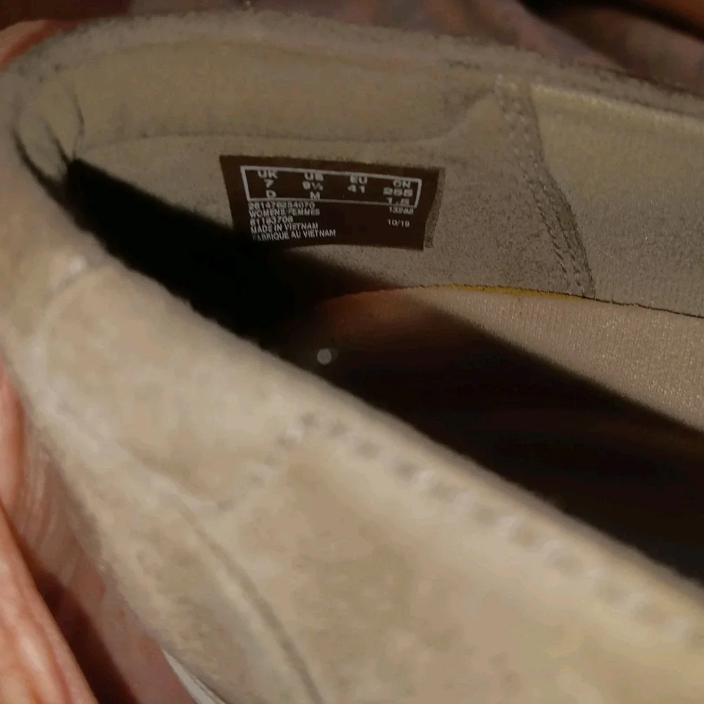 Clarks sharon bay